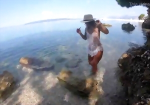 Godlike MILF with a hot big ass likes hardcore penetration